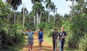 hiking-in-cuba-02