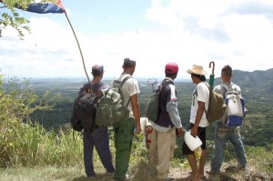 hiking-in-cuba-09